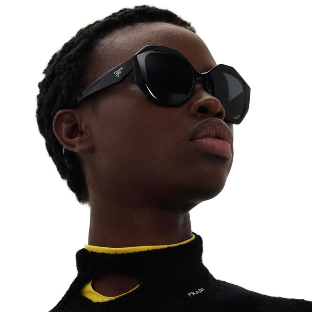 🤩🤩🤩prada  sunglasses 😻😻🤑 - Picture 3 of 16